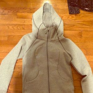 Lululemon Gray Scuba Hoodie, Size 6- *LikeNew**